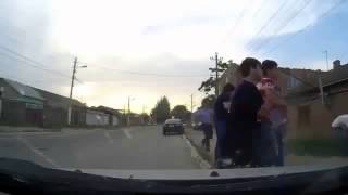 ДТП и драка кавказских обезьян в Дагестане город Каспийск