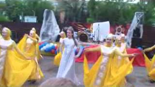 Танец  ко дню победы Лебедь белая