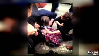 Woman Gives Birth on New York Sidewalk  Caught on Tape in US