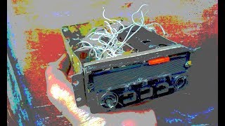 ОН ХОТЕЛ ВЫБРОСИТЬ ЭТОТ СТАРЫЙ ПРИЕМНИК! А В НЕМ ОКАЗАЛИСЬ ДОРОГИЕ РАДИОДЕТАЛИ! ВОТ ЭТО ДА!!!