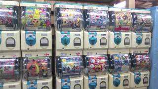 Gachapon shop JAPAN