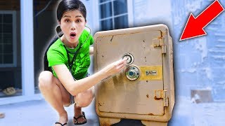 RIPPING OPEN ABANDONED SAFE vs SPY GADGETS and EXPLORING HAUNTED FOREST at SHARER FAM HOUSE