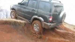УАЗ 4x4 -Patriot по косогорам.
