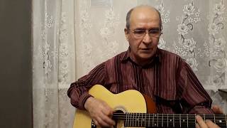 Листья жёлтые. Leaves yellow.