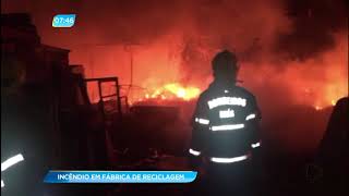 GA - Incêndio em fábrica de reciclagem - 05-09-2017