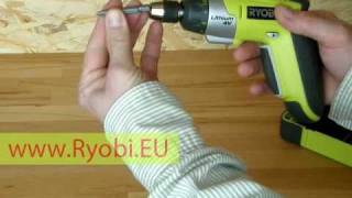 Aku šroubovák Ryobi CSD 4130 GN - 4 V Lithium-Ion Screwdriver, www.ryobi.EU