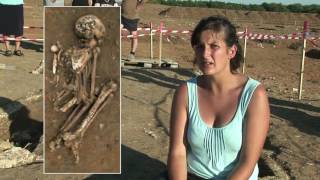 Interview et explications sur les découvertes archéologiques faites à Luxé en Charente