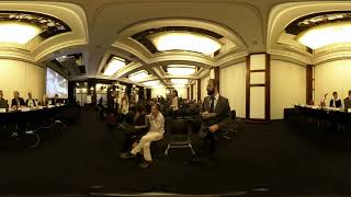 PUBLIC SPEAKING - SERVICE SAPIENCE - HOSPITALITY PERFORMANCE - VR TRAINING