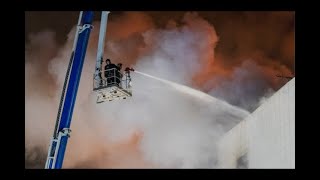 "Все выходы закрыты": пожарный о первых минутах ада в Кемерово