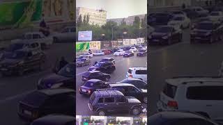 Кортеж министра МВД Дагестана избивает