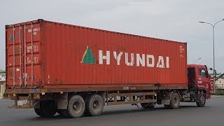 Bé Xem Xe Container chở hàng - container truck for kids