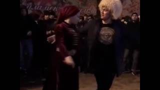 Чеченец в Папахе танцует Лезгинку
