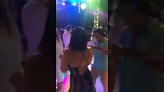 ALEJANDRO TOLEDO APARECE BAILANDO REGGAETON DE OZUNA 2017