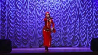 Восточные танцы в Великих Луках. Бируля Елизавета. Концерт «Winter art of dance» 2015.