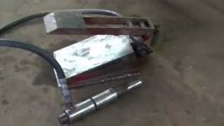 Гидравлический домкрат с цилиндром б/у . BODY REPAIR . special tooling