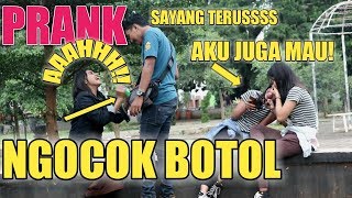 NGAKAK PARAH!! PRANK NGOCOK BOTOL DITEMPAT UMUM! | Prank Indonesia