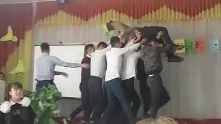 Сценка   посвященная 74- ой годовщине победы в Великой Отечественной войне.