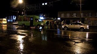 На "Чулочке" в Житомире маршрутка сбила мужчину - Житомир.info