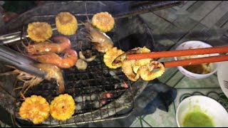 Ăn Hải Sản Nướng Khổng Lồ Siêu Cay - Cùng Với Mấy Đứa Em Hàng Xóm
