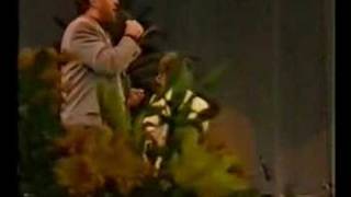 Tommy Körberg sing Anthem