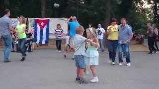 Детский танец. Children's dance. Dance lesson.