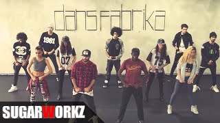 Çakallarla Dans 3 - Sıfır Sıkıntı / Orjinal Film Müziği - Video Klip