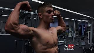 Teen Fitness Model Ellis Kane Styrke Studio
