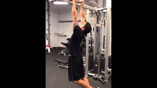 Sternum pull ups