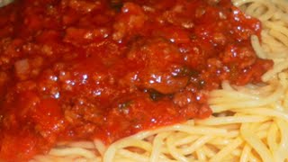 Bolonez Sos Tarifi BOLONYEZ SOS   Evde Bolonez Sos Yapmak