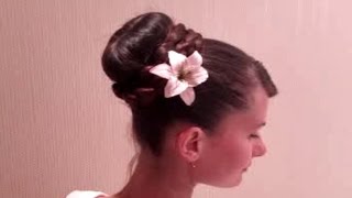 ПРАЗДНИЧНАЯ ПРИЧЕСКА С БУБЛИКОМ (ВАЛИКОМ) ЗА 5 МИНУТ!!! НА СРЕДНИЕ И ДЛИННЫЕ ВОЛОСЫ