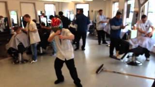 Harlem Shake (Barber School)