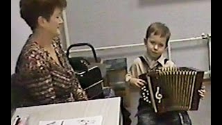 Галина Ивановна Крылова - фрагмент семинара в г. Воронеже 2014г. "Роль речевого общения в ДМШ"