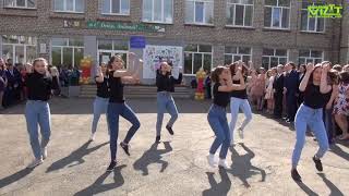 Чернушка  Школа №5, выдача аттестатов  ТАНЕЦ ВЫПУСКНИКОВ 9б класса