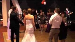 Kroatische Band Corona, Deutsch/Englisch Mix