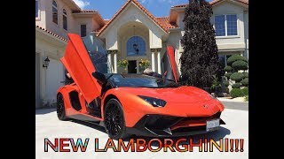 NEW LAMBORGHINI -Lamborghini Aventador SV Roadster Delivery