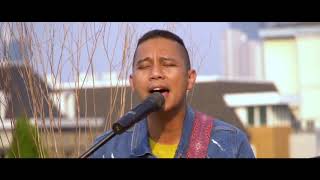 The Rain - Dengan Sederhana (Live at Konser Nyore bareng The Rain)