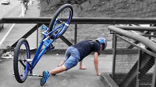 CAÍ 2 VEZES NO RL DE BIKE NA PASSARELA