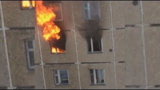 Спасение детей из горящей квартиры
