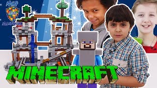 МАЛЬЧИШКИ собирают LEGO MINECRAFT! 13+