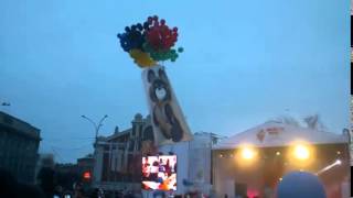 Запуск флага на воздушных шарах
