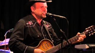 Gris Nils 26 april 2014 Slottsbron Rock & Country Club
