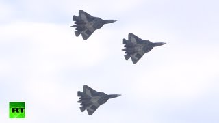 'Russian Stealth' first group flight: PAK-FA T-50 fighters at MAKS airshow