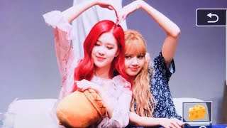 BLACKPINK LISA AND ROSE SEEN SHOPPING TOGETHER TODAY 180704