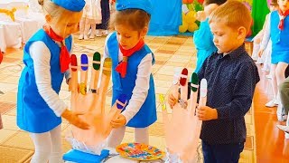 УТРЕННИК 8 МАРТА / ИГРЫ И КОНКУРСЫ Позравляют Дети Приятный подарок мамам от наших деток