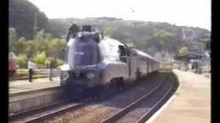 GREAT SOUND! Streamline Steam Locomotive 01 1102 railroad RR
