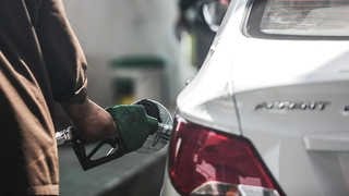 국제유가 WTI, 13년이래 최저…4.5% 폭락