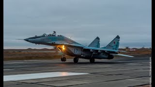 Кадры кинохроники: 176-ИАП, 283-ИАД, 34-ВА.ЗАК.ВО.  Аэродром Цхакая (Сенаки)