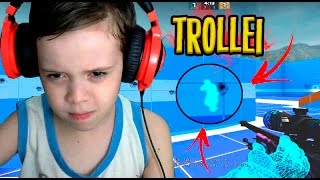TROLLEI MEU IRMÃO USANDO WALLHACK NO CS:GO!