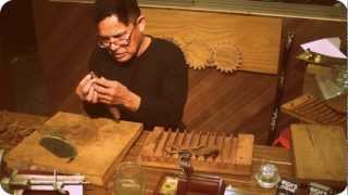 Cuban master shows how to roll a cigar Old World style (pre-industrial revolution)