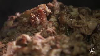 二更 | 高汤沸腾肉香滚，真情相伴人相随
